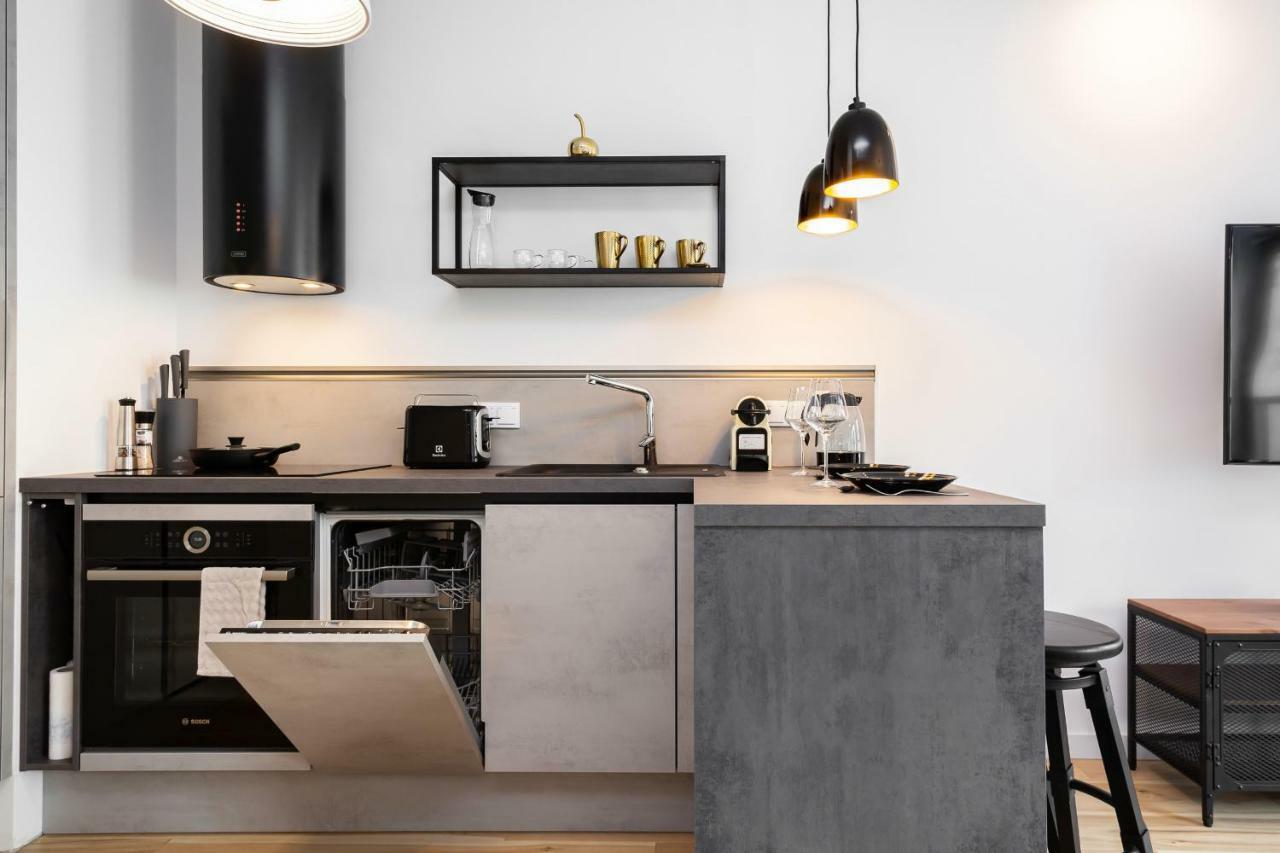 Apartments Warsaw Dzielna By Noclegi Renters Exterior photo